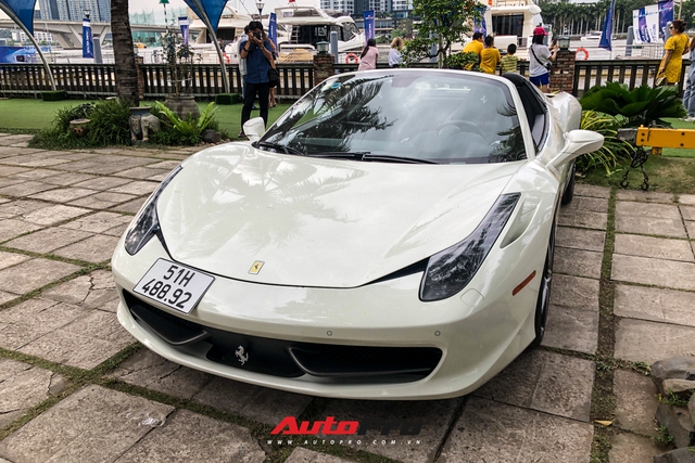 Sau F430 Spider, tập đoàn Novaland tiếp tục tậu Ferrari 458 Spider hàng hiếm bổ sung vào bộ sưu tập siêu xe đình đám - Ảnh 3. Sau F430 Spider, tập đoàn Novaland tiếp tục tậu Ferrari 458 Spider hàng hiếm bổ sung vào bộ sưu tập siêu xe đình đám - Ảnh 3.