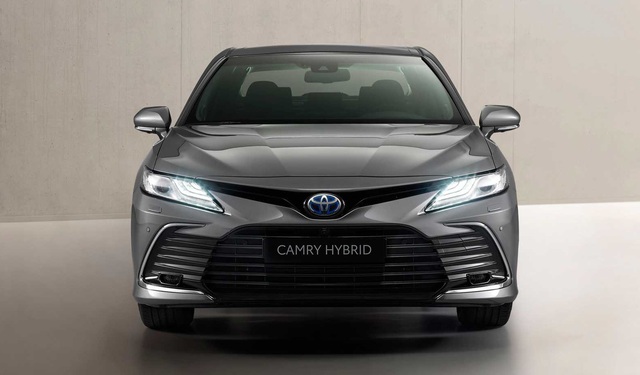 Toyota Camry 2022 về Việt Nam