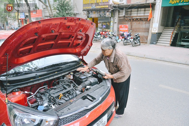 Gặp “bác sĩ” 53 năm làm nghề “bắt mạch” cho ô tô: Tôi muốn truyền nghề miễn phí cho người nghèo nhất, chất phác nhất! - Ảnh 13.