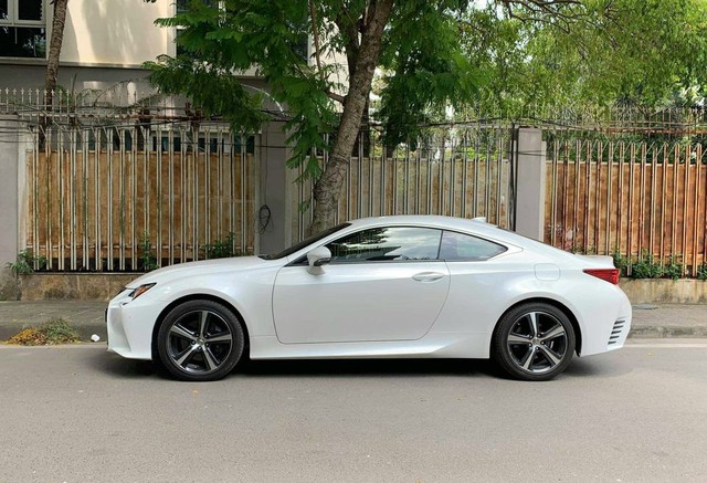 Chủ xe bán Lexus RC 200t sau 8.000km, công khai chịu lỗ gần 1,3 tỷ đồng - Ảnh 7.