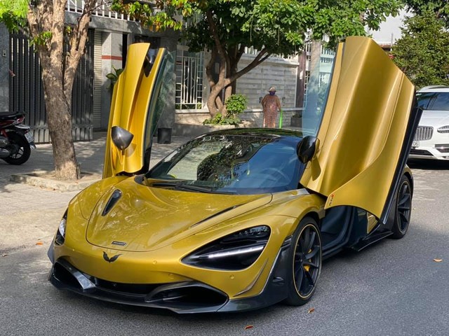 Đại gia Đà Nẵng chi thêm 170 triệu đồng thay mâm siêu xe McLaren 720S Spider độ Novitec - Ảnh 2.