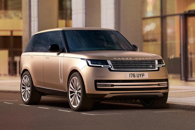 The newly launched Range Rover 2022 has been recalled because of a front sensor error - Photo 1.