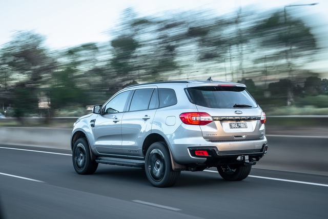 Ford Everest - SUV 7 chỗ cho khách Việt thích chất Mỹ - Ảnh 3.