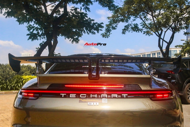 Cận cảnh Porsche 911 Carrera S thế hệ mới độ TechArt đầu tiên Việt Nam: Là bản demo cho những siêu phẩm sau, bộ mâm hầm hố nhất, cánh gió sau có bộ phận như đồ chơi - Ảnh 13.