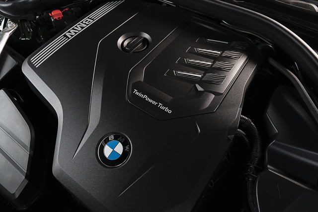 Ra mắt BMW 430i Convertible 2021 tại Việt Nam: Xe chơi mui trần với nhiều trang bị đắt tiền cho giới trẻ giàu có - Ảnh 4.