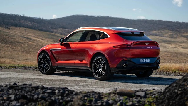 Aston Martin xác nhận có SUV giá rẻ, ra mắt ngay cuối tuần này - Ảnh 3.