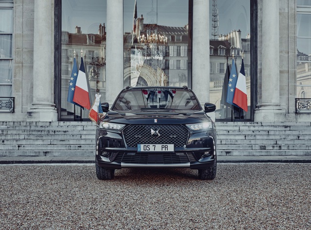 Chính khách thế giới đi Limo, nhưng đây mới là xe của Tổng thống Pháp - Ảnh 4.