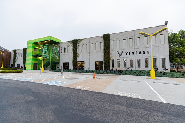 Trụ sở VinFast tại Mỹ: Diện tích 1.200m2, chung tòa nhà với phòng thí nghiệm thực tế của Facebook - Ảnh 1.
