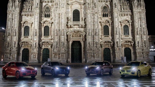 80 chiếc Maserati Grecale xếp hình dài hơn 100m hâm nóng trước thời điểm ra mắt cạnh tranh Porsche Macan - Ảnh 1.