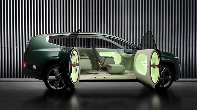 Hyundai SEVEN Concept ra mắt chung sự kiện với bộ đôi VinFast VF: Cửa mở như Rolls-Royce, nội thất tùy biến theo ý thích - Ảnh 6.