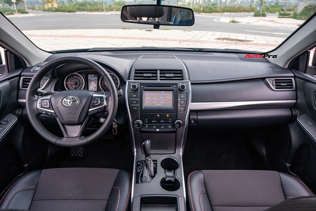 Giữ giá như Toyota Camry nhập Mỹ: 4 năm tuổi vẫn có giá bán lại đắt hơn xe phiên bản 2021 - Ảnh 3.