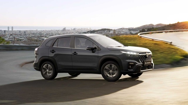 Ra mắt Suzuki S-Cross 2022: Đối thủ Toyota Corolla Cross và Kia Seltos, sẽ gây chú ý nếu về Việt Nam - Ảnh 4.