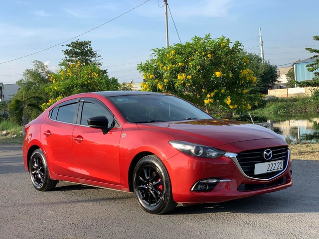 Chạy 3 năm rồi bán Mazda3 biển ngũ quý ‘222.22’, chủ xe vẫn đủ tiền tậu Mercedes-Benz C 180 AMG - Ảnh 2.