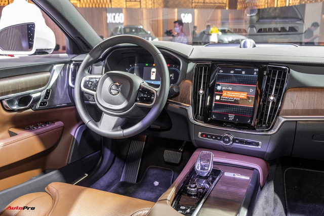 Volvo S90 Inscription 2022 ra mắt Việt Nam: Tăng kích thước, thay động cơ, đấu E-Class bằng giá 2,2 tỷ đồng - Ảnh 3.