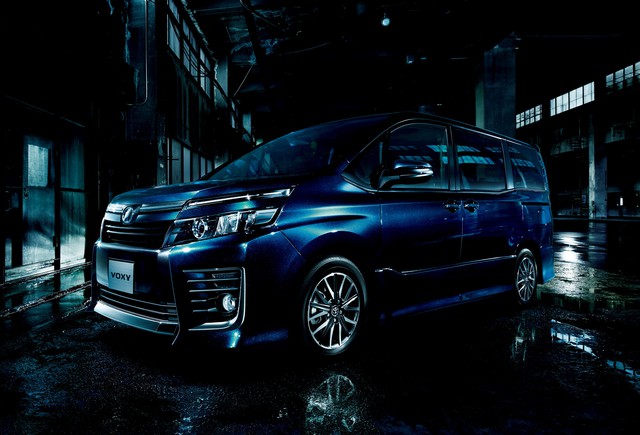 Toyota nhá hàng 2 minivan giá rẻ: Là đàn em Alphard, nhiều nét thiết kế giống Lexus  - Ảnh 1.