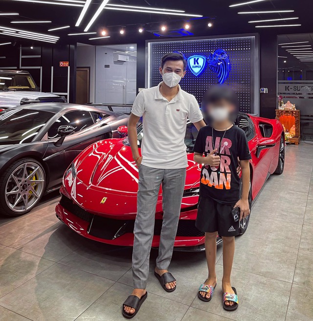 Sướng như con trai Lệ Quyên: Quà Noel sớm là Ferrari SF90 Stradale  - Ảnh 1.