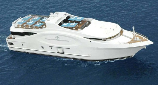 David Beckham tự thưởng siêu du thuyền 6,6 triệu USD mới được tuỳ biến tận răng - Ảnh 1.