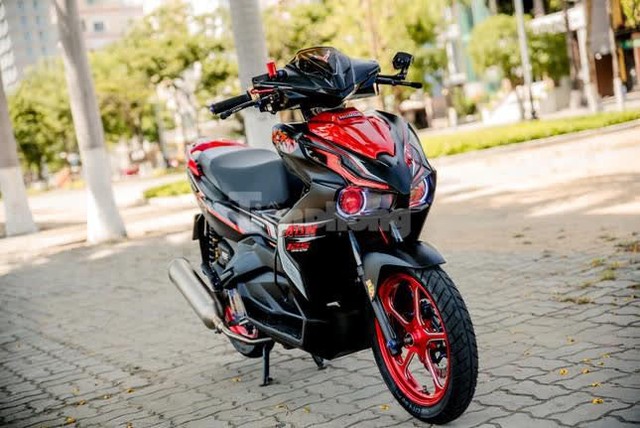 Những chiếc xe độ ấn tượng của biker Việt năm 2021 - Ảnh 15.