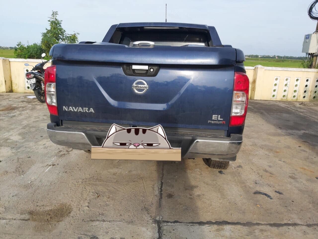 Bị hư hỏng đến mức biến dạng, Nissan Navara EL vẫn được ngân hàng thanh lý giá hơn 200 triệu kèm quảng cáo ‘đầu xe chỉ hơi cấn tí’ - Ảnh 3.