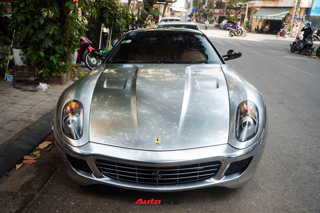 Đại gia Hải Phòng mang Ferrari 599 GTB Fiorano lên Hà Nội dạo phố: Màu sơn có hiệu ứng đặc biệt - Ảnh 7.