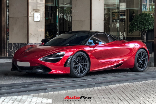 Loạt siêu xe xuống phố Sài Gòn ngày đầu năm Tân Sửu: McLaren chiếm đa số, có một chiếc từng của Minh nhựa - Ảnh 3. Loạt siêu xe xuống phố Sài Gòn ngày đầu năm Tân Sửu: McLaren chiếm đa số, có một chiếc từng của Minh nhựa - Ảnh 3.