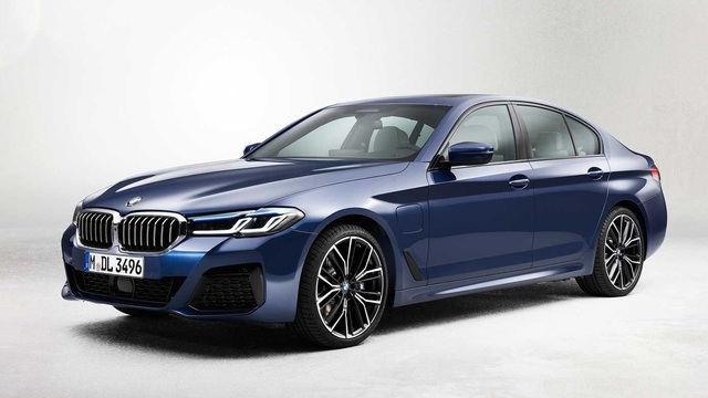 Lộ chi tiết trang bị 3 bản BMW 5-Series 2021 sắp ra mắt Việt Nam: Bản tiêu chuẩn có nhiều đồ chơi xịn, làm khó Mercedes-Benz E-Class - Ảnh 6.