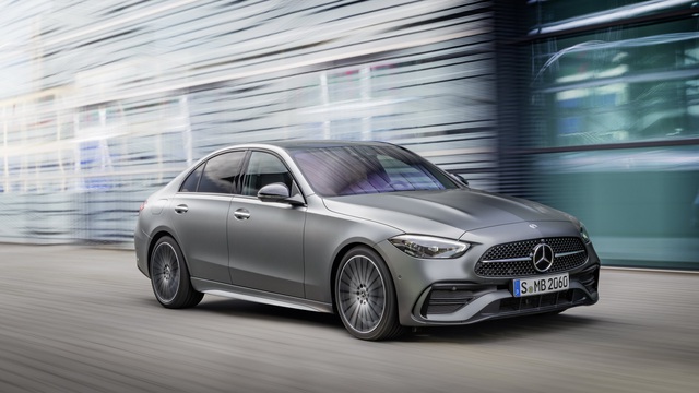 Ra mắt Mercedes-Benz C-Class 2022: Tiểu S-Class đè bẹp 3-Series, A4