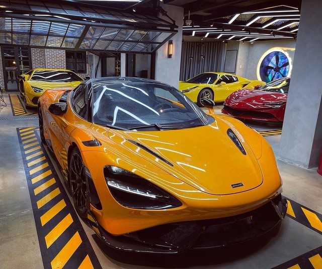 Hé lộ dàn xe khủng của nữ đại gia 9x ngành cà phê: Ngoài McLaren 765LT độc nhất còn Ferrari F8 Spider đầu tiên và nhiều siêu phẩm khác - Ảnh 2.