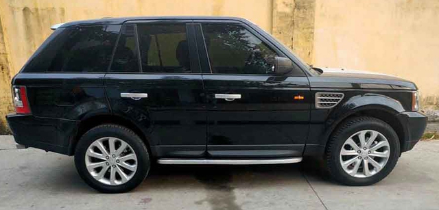 Vượt ngưỡng 100.000km, Range Rover Sport rớt giá rẻ ngang Kia Seltos 2021 - Ảnh 4. Vượt ngưỡng 100.000km, Range Rover Sport rớt giá rẻ ngang Kia Seltos 2021 - Ảnh 4.