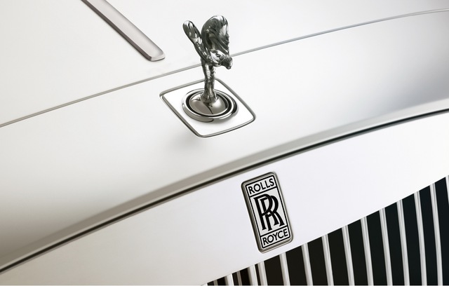 Rolls-Royce kỷ niệm sinh nhật 110 tuổi cho biểu tượng lừng danh làng siêu xe toàn cầu - Ảnh 2.