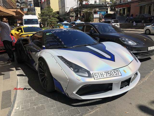 Doanh nhân kinh doanh online mang Ferrari 488 GTB độc nhất Việt Nam đi chơi Đà Lạt - Ảnh 1.