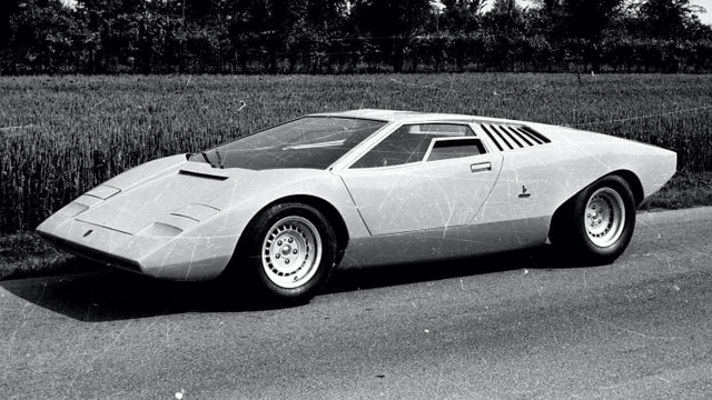 Huyền thoại Lamborghini Countach tròn 50 tuổi - Siêu xe được dán đầu giường của tín đồ siêu bò - Ảnh 3.