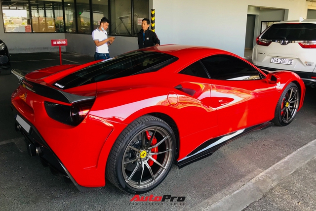 Ferrari 488 GTB độ SVR độc nhất Việt Nam bất ngờ lộ diện tại Đà Lạt sau nhiều tháng lặn tăm - Ảnh 2.