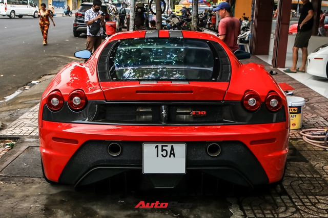 Ferrari F430 Scuderia từng của doanh nhân Hải Phòng lộ diện sau hơn 3 tháng nằm showroom - Ảnh 2.