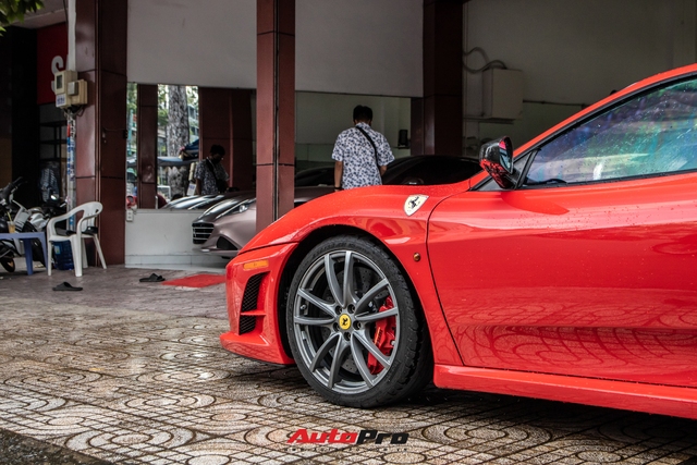 Ferrari F430 Scuderia từng của doanh nhân Hải Phòng lộ diện sau hơn 3 tháng nằm showroom - Ảnh 4.