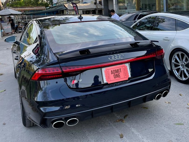 Audi S7 Sportback 2021 đầu tiên về Việt Nam: Xe chơi nước Đức giá không dưới 4 tỷ đồng - Ảnh 2.