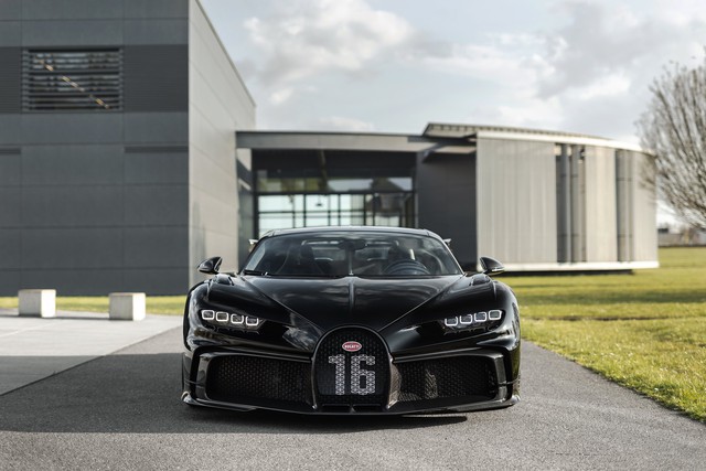 Bugatti Chiron thứ 300 ra lò: Giá quy đổi đã hơn 92 tỷ, tuỳ biến tận răng theo ý đại gia - Ảnh 5.