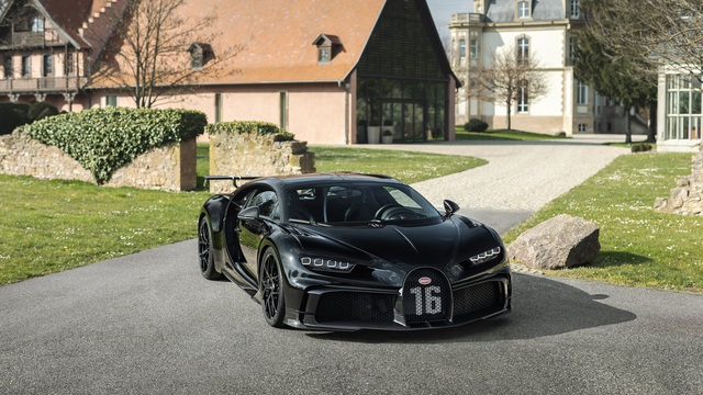 Siêu xe Bugatti toàn đắt khét nhưng bán chạy chưa từng có, Chiron chỉ còn khoảng 50 chiếc chưa bán