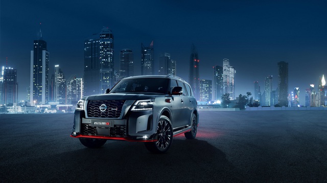Ra mắt Nissan Patrol Nismo - SUV đấu Toyota Land Cruiser, giá quy đổi từ 2,4 tỷ đồng