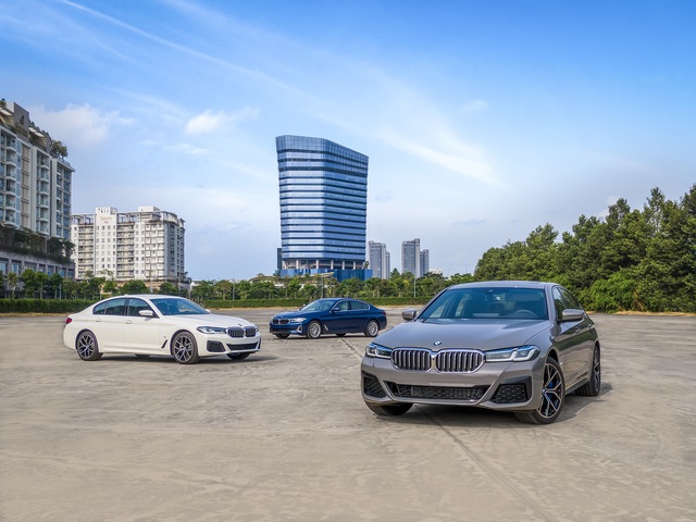 Ra mắt BMW 5-Series 2021 tại Việt Nam: Giá từ 2,5 tỷ, bạt ngàn công nghệ cạnh tranh Mercedes-Benz E-Class - Ảnh 6.