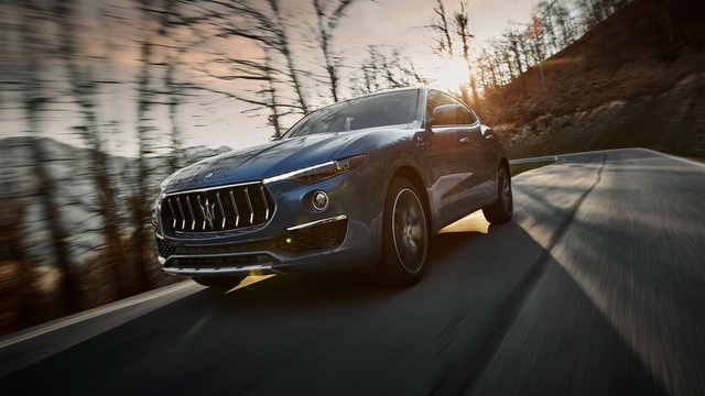 Ra mắt Maserati Levante Hybrid - Chương sử mới của đinh ba quyền lực