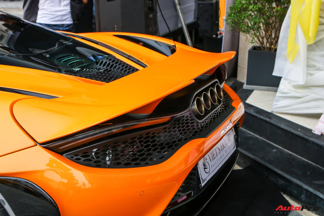 Soi chi tiết McLaren 765LT đầu tiên Việt Nam của nữ doanh nhân 9x ngành cà phê - Ảnh 4. Soi chi tiết McLaren 765LT đầu tiên Việt Nam của nữ doanh nhân 9x ngành cà phê - Ảnh 4.