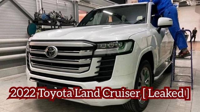 Clip: Soi cận mặt lô Toyota Land Cruiser 2022 với thiết kế lột xác trước ngày mở bán