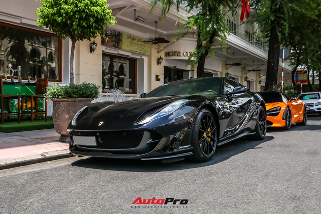Hội chơi siêu xe Evo Team tụ họp cuối tuần, chiếc McLaren 720S Spider của ca sĩ Đoàn Di Băng cũng xuất hiện - Ảnh 9. Hội chơi siêu xe Evo Team tụ họp cuối tuần, chiếc McLaren 720S Spider của ca sĩ Đoàn Di Băng cũng xuất hiện - Ảnh 9.
