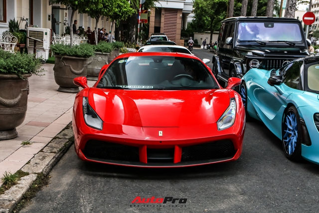 Hội chơi siêu xe Evo Team tụ họp cuối tuần, chiếc McLaren 720S Spider của ca sĩ Đoàn Di Băng cũng xuất hiện - Ảnh 4. Hội chơi siêu xe Evo Team tụ họp cuối tuần, chiếc McLaren 720S Spider của ca sĩ Đoàn Di Băng cũng xuất hiện - Ảnh 4.