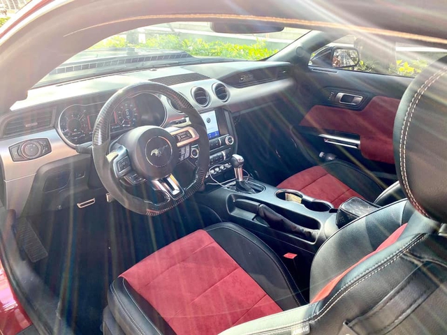 Bán Ford Mustang GT replica chạy lướt giá gần 2,4 tỷ, dân chơi khoe biển số VIP giá 600 triệu đồng - Ảnh 3.