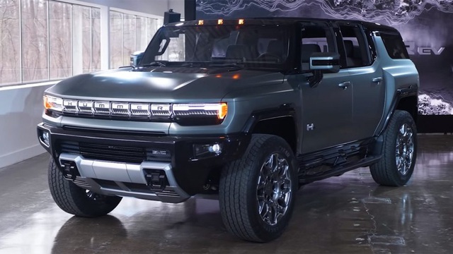 Khám phá chi tiết GMC Hummer EV: SUV điện sang chảnh, không còn 'uống xăng như nước'