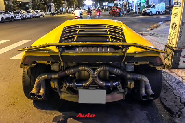 Lamborghini Huracan từng của doanh nhân Nguyễn Quốc Cường độ phong cách cởi truồng cực dị - Ảnh 3. Lamborghini Huracan từng của doanh nhân Nguyễn Quốc Cường độ phong cách cởi truồng cực dị - Ảnh 3.