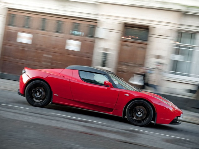Chiếc xe điện đầu tiên của tỉ phú giàu nhất thế giới: Khỏe ngang Ferrari mà rẻ hơn một nửa - vẫn chìm vào quên lãng! - Ảnh 4.