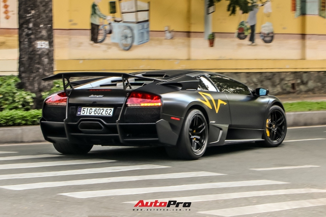Đổi chủ, Lamborghini Murcielago SV độc nhất Việt Nam tái xuất trên phố Sài Gòn - Ảnh 6. Đổi chủ, Lamborghini Murcielago SV độc nhất Việt Nam tái xuất trên phố Sài Gòn - Ảnh 6.